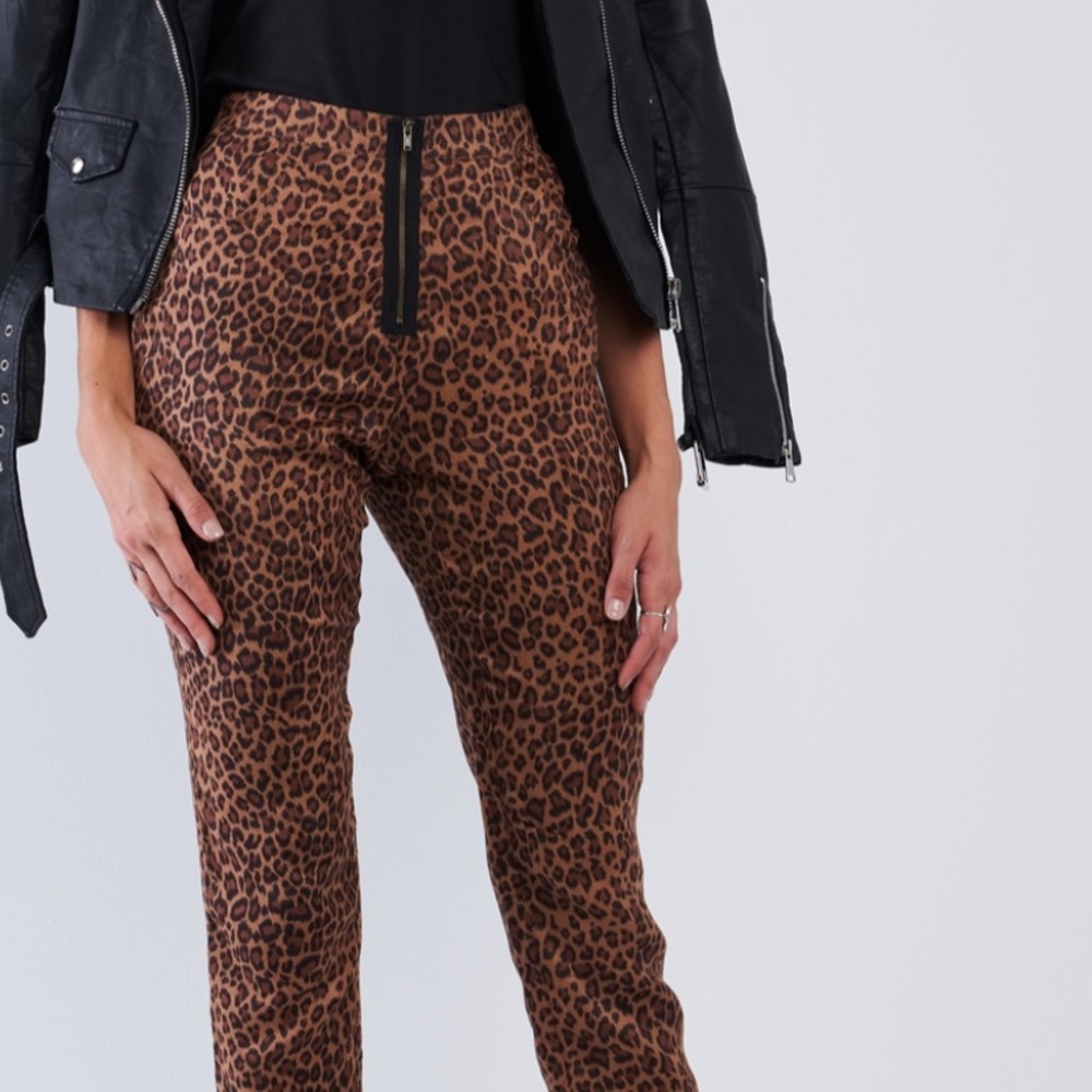 Leopard Print High Waisted Pants - Picture 6 of 6